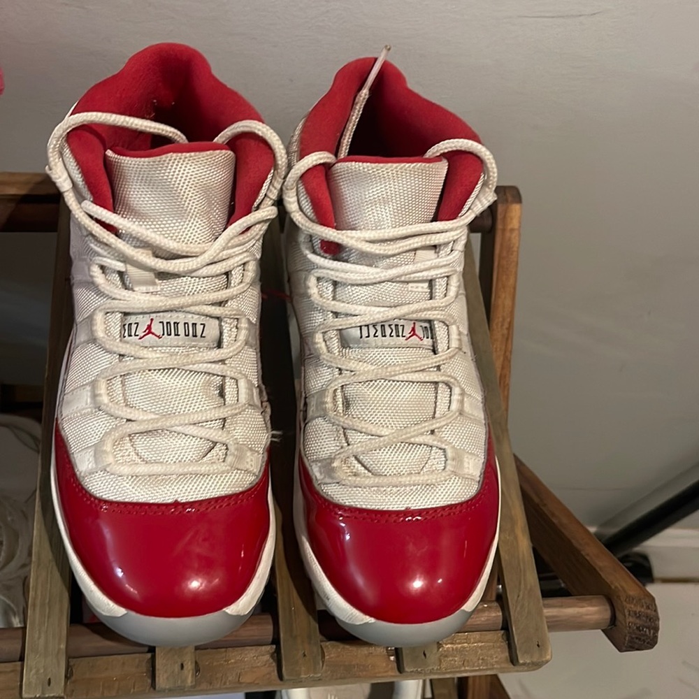 Kids used Jordan size 3